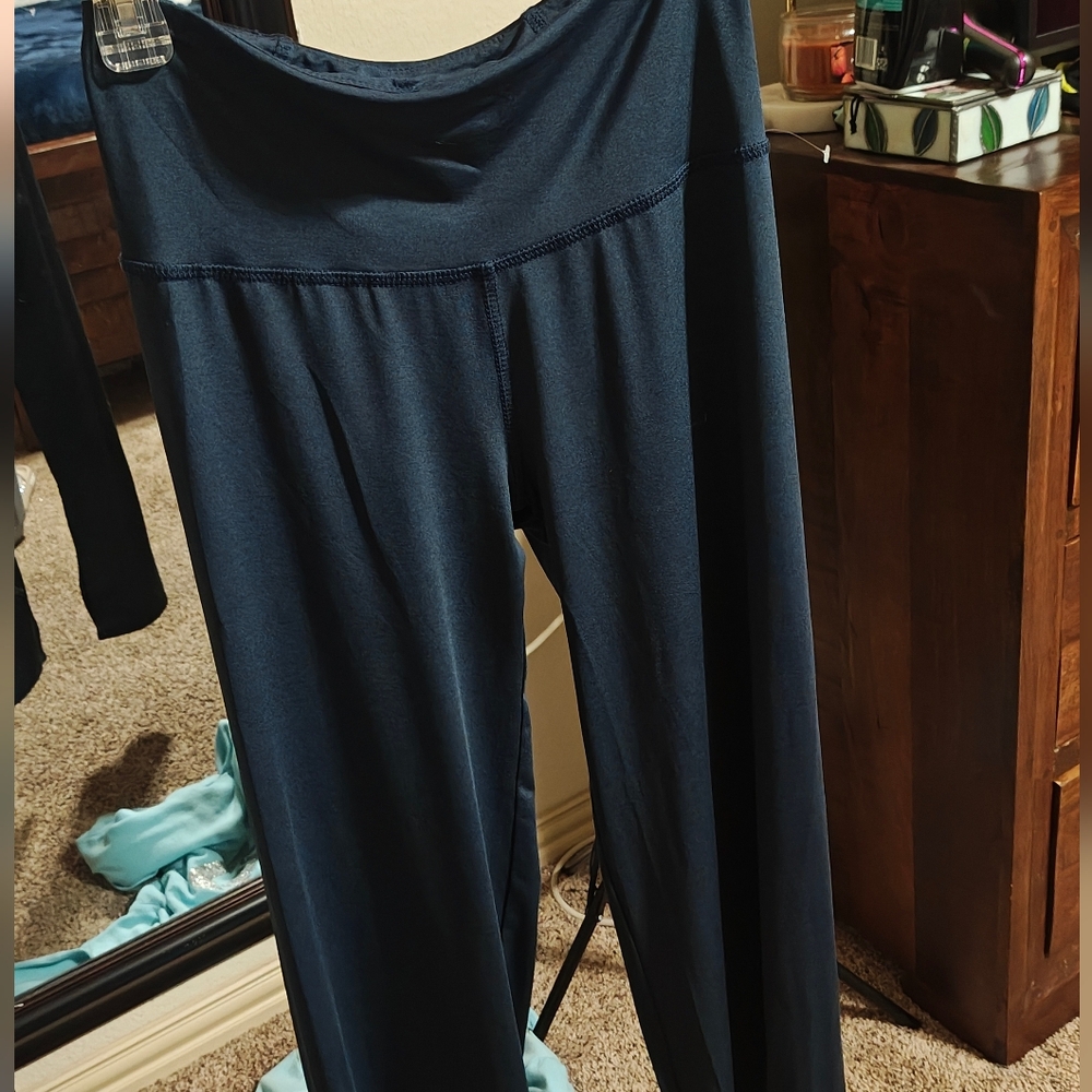 NWOT Free People Movement Flare Split Leggings Small Blue High Rise Yoga Pants - Picture 2 of 11